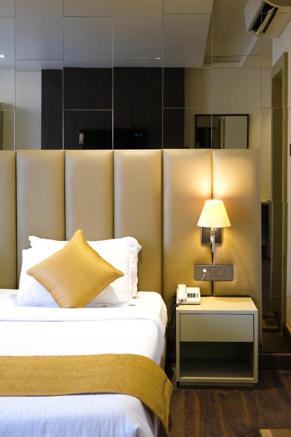 The Wallflower Hotel Kota  Esterno foto